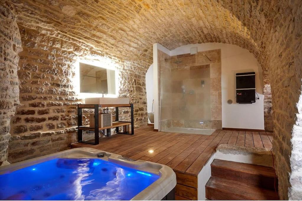 Le Marceau Spa Chablis Apartment Bagian luar foto